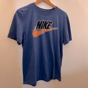 Nike Men’s Medium T-Shirt